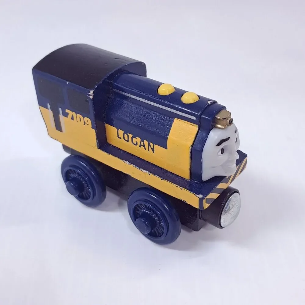 Thomas & Friends Wooden Railway Logan cbn22 yellow blue Train Tank Engine wood